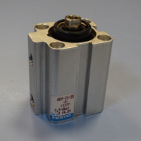 пневматичен цилиндър Festo ADV-32-25-A pneumatic cylinder, снимка 4 - Резервни части за машини - 44601524