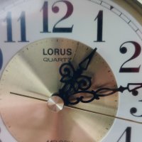LORUS музикален настолен будилник, снимка 3 - Антикварни и старинни предмети - 39301448