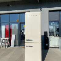 Хладилник с фризер SMEG 2 м , снимка 4 - Хладилници - 36183205