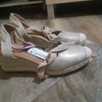 Дамски сандали нови, снимка 1 - Сандали - 41308359