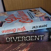 Divergent,Girl Online, снимка 1 - Художествена литература - 35879065