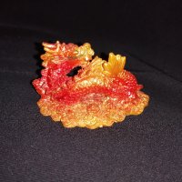 Сувенир малка статуетка червен китайски дракон с монети , снимка 4 - Статуетки - 44465433