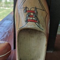 Стари дървени обувки/калеври  от едно време, снимка 3 - Антикварни и старинни предмети - 41637020