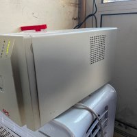 Smart UPS APC 700, снимка 3 - UPS захранвания - 38781012