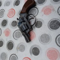 Стар метален пистолет , снимка 8 - Други ценни предмети - 39318947
