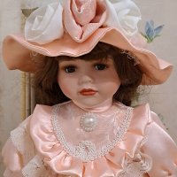 Колекционерска порцеланова кукла , снимка 4 - Колекции - 40890270