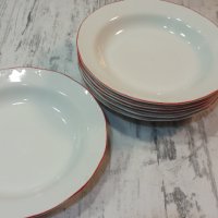 Нови, големи порцеланови чинии, снимка 1 - Чинии - 34634454