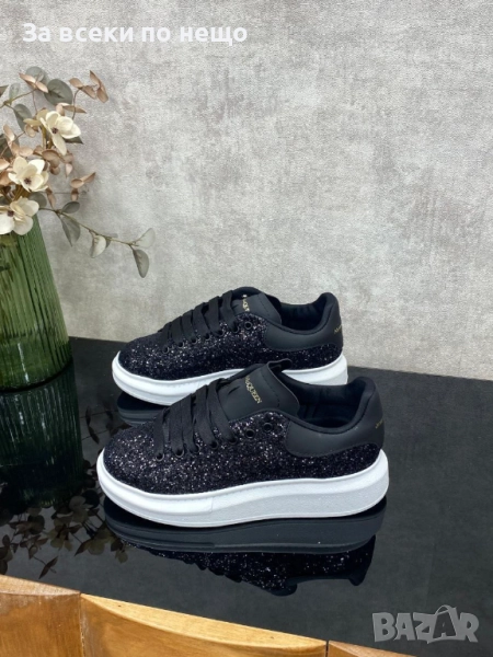 Alexander McQueen Дамски Черни Блестящи Маратонки С Бяла Подметка👟Дамски Спортни Обувки Код E852, снимка 1