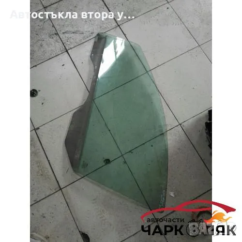 Стъкло предно ляво Форд Фокус комби 1.8тдди 2000, снимка 1