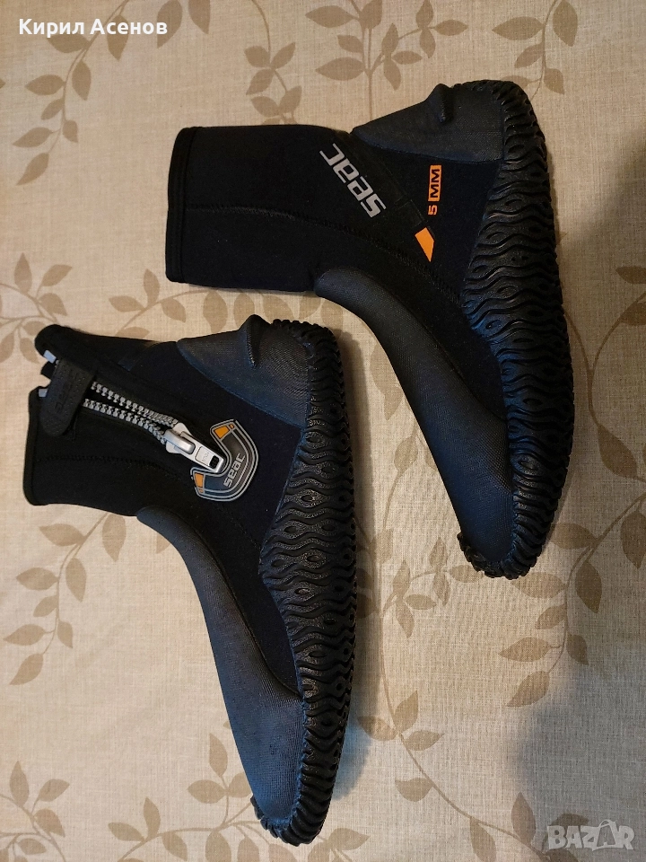 Неопренови противохлъзгащисе обувки 44 номер,за сърф., снимка 1