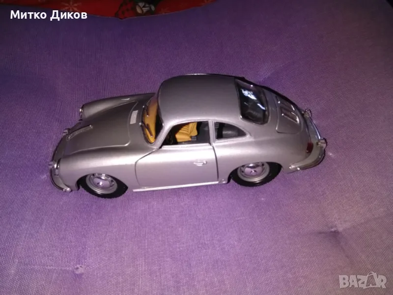 Porshe Burago Italy 356В 1961год. винтидж метална маркова количка Порше1х24мащаб, снимка 1