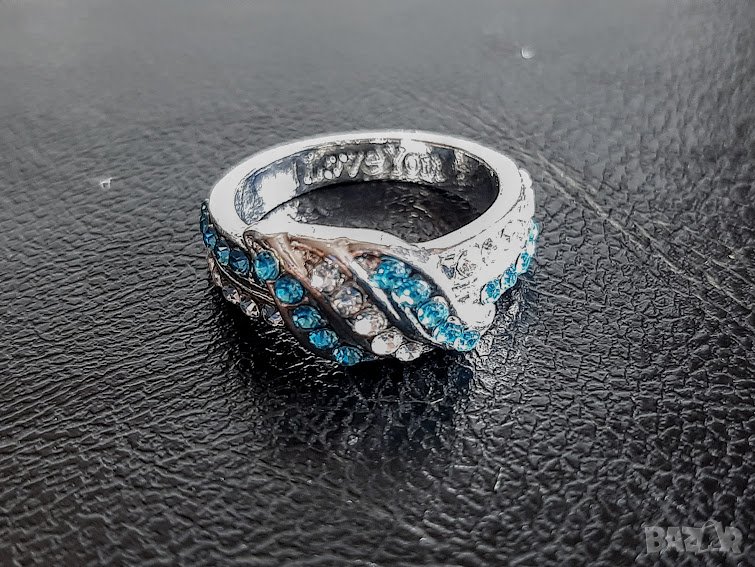 Нежен дамски пръстен с аквамарини и топази, снимка 1
