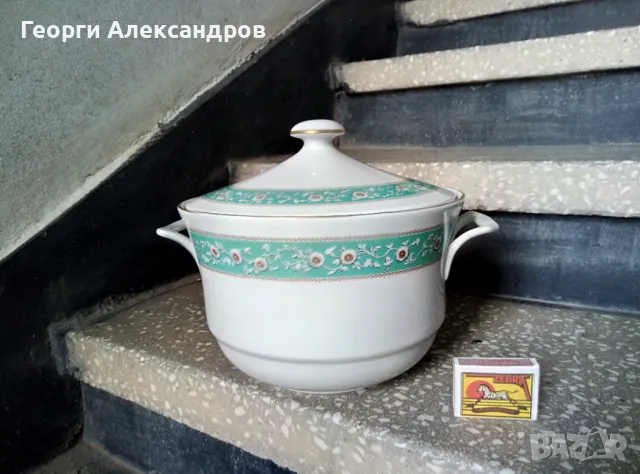 JLMENAU Graf Von Henneberg Porzellan 1777 Made in German Democratic Republic Стар ПОРЦЕЛАНОВ СУПНИК, снимка 12 - Съдове за готвене - 49200654