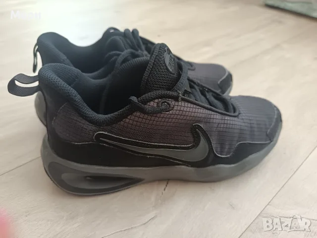 Маратонки Nike унисекс 