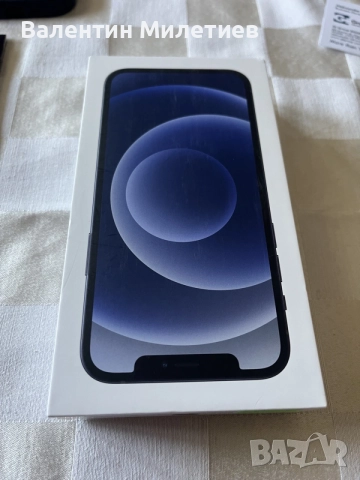 Продавам iPhone 12