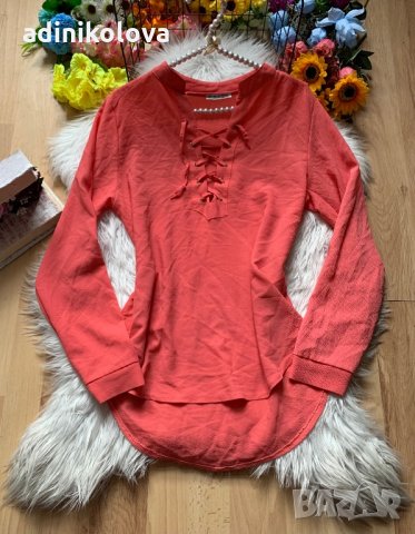Коралова блуза, снимка 1 - Блузи с дълъг ръкав и пуловери - 35983471