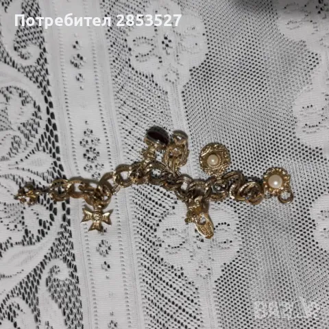 Дамска Гривна с висулки, снимка 2 - Гривни - 48266325