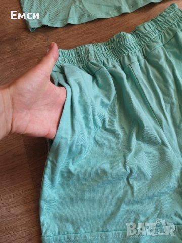 Нов дамски комплект- М размер, снимка 2 - Комплекти - 41610911