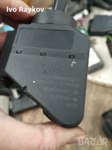 Гълтач ключ Mercedes W203 W210 W202 , 2085450008, снимка 4 - Части - 49106320