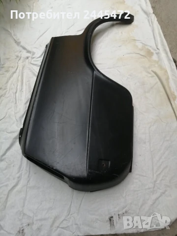 Заден калник ВАЗ 2102 комби десен оригинален