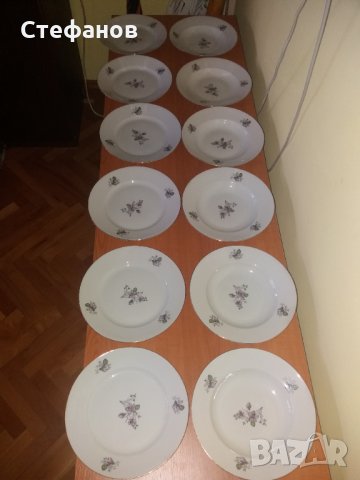 Продавам порцеланови чинии, снимка 1 - Чинии - 35866694