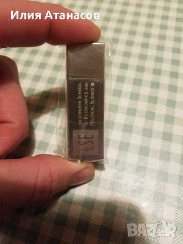 Флашка 16. ГБ