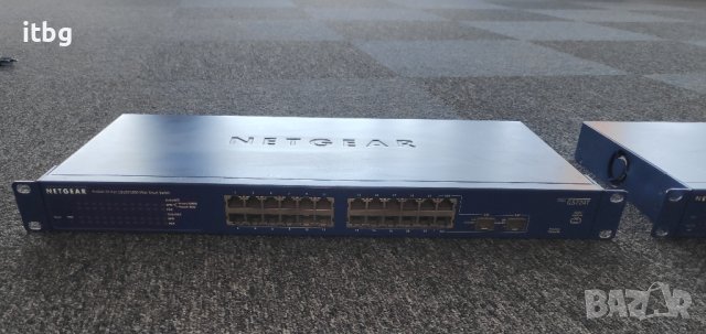 Продавам 3 суича Netgear, снимка 1 - Суичове - 39784567