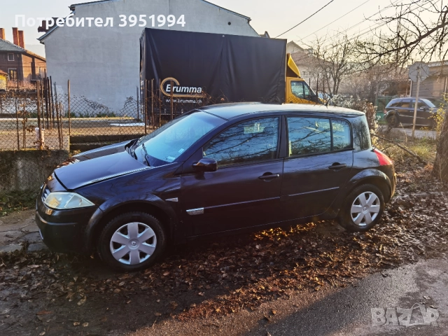 Рено Меган 1,5 dci 82 кс, за стягане или части, снимка 11 - Автомобили и джипове - 52874328