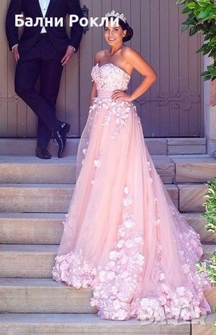 Сватбена рокля с 3 Д цветя в нежно розово, снимка 1 - Рокли - 42302163