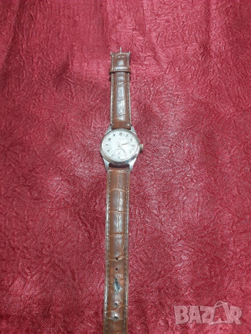 Стар механичен часовник, снимка 15 - Антикварни и старинни предмети - 36402227