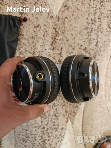 Продавам студио слушалки , снимка 6 - Слушалки и портативни колонки - 51549256