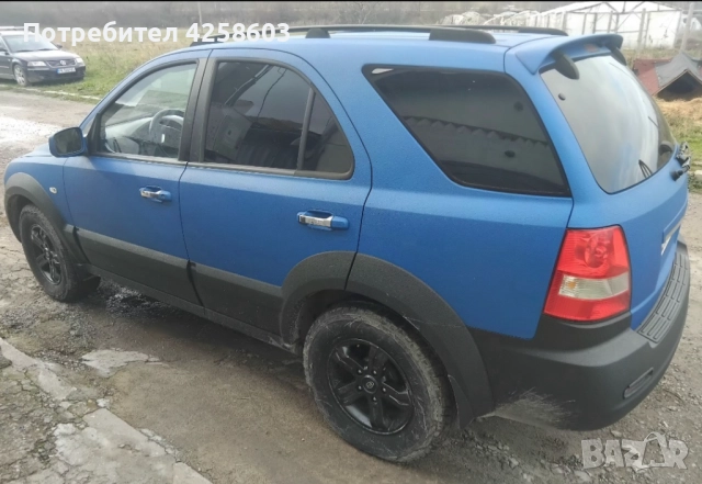 Kia Sorento 2.5 CRDI, снимка 3 - Автомобили и джипове - 52651655