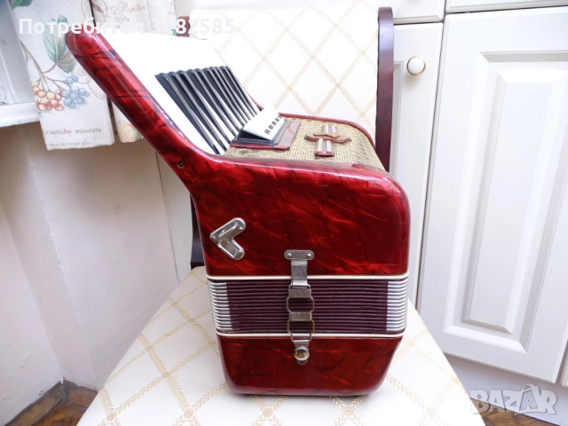 Акордеон Велтмайстер 40 баса, снимка 8 - Акордеони - 52131006