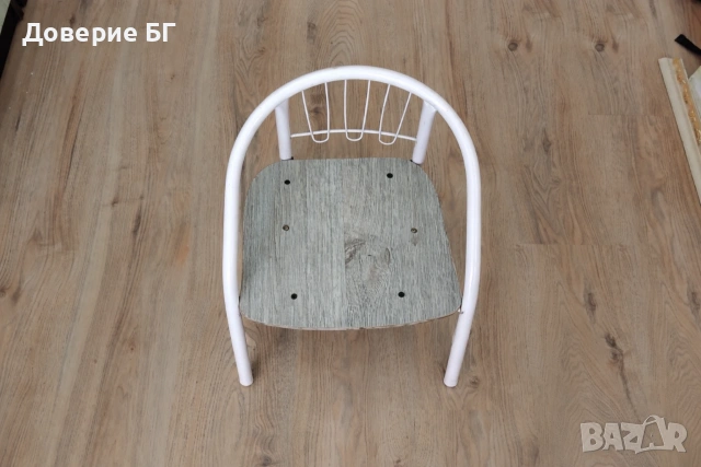 🪑 ПРОДАВАМ СТОЛЧЕ! Здраво и стабилно – в отлично състояние! 