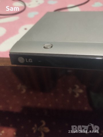Двд  LG, снимка 8 - Плейъри, домашно кино, прожектори - 40116214