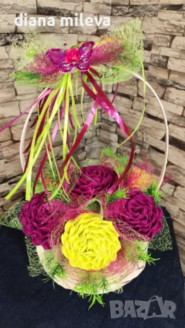 Кошница с рози от креп хартия!!, снимка 1