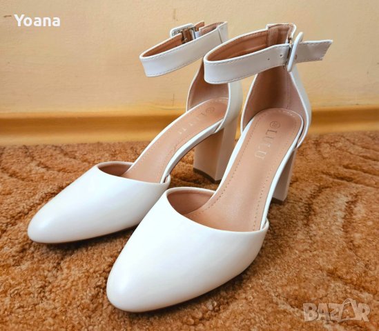 Бели токчета