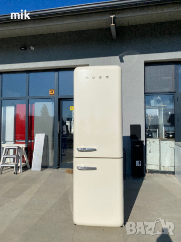 Хладилник с фризер SMEG 2 м , снимка 4 - Хладилници - 36183205