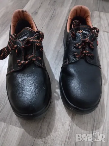 Обувки за Продан, снимка 12 - Ежедневни обувки - 46917448