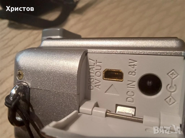 Фотоапарат PANASONIC Lumix DMC-FZ7, снимка 13 - Фотоапарати - 53338065