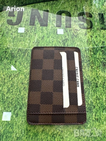 Картхолдър LV