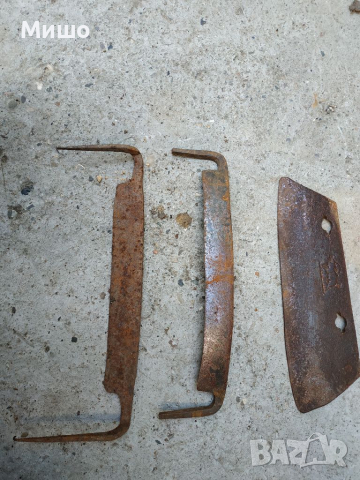 Продавам стари рокани и лемежи с маркировка, снимка 1