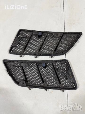 Вентилационни решетки за капак Mercedes W164 2006-2012 ML/GL - Комплект, снимка 5 - Части - 52195921