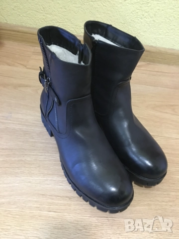 Удобни дамски боти Rieker, снимка 2 - Дамски боти - 52018624