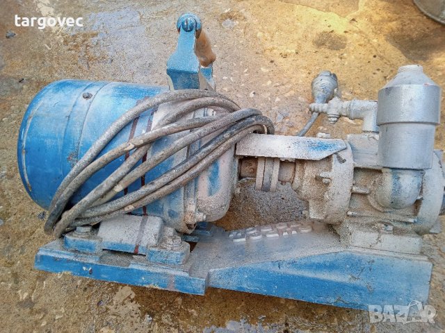 Немска монофазна водна помпа, снимка 4 - Водни помпи - 41283103