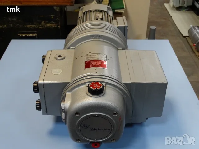 вакуум помпа Rietschle CLFG 41V/03 40m3/h 1.1kW vane vacuum pump, снимка 3 - Резервни части за машини - 55920072
