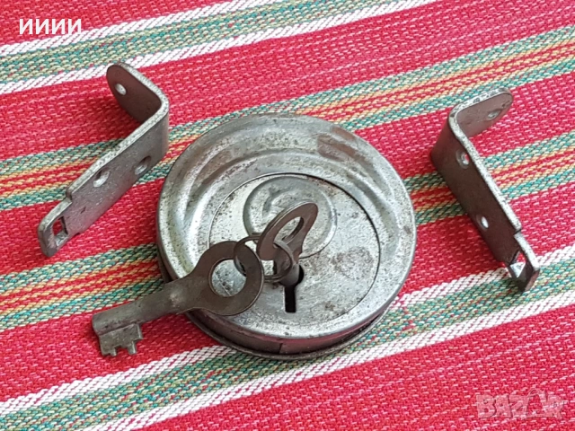 Катинар брава, снимка 4 - Антикварни и старинни предмети - 53227709