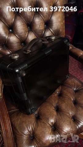 Винтидж куфар от бакелит , снимка 4 - Антикварни и старинни предмети - 53852078