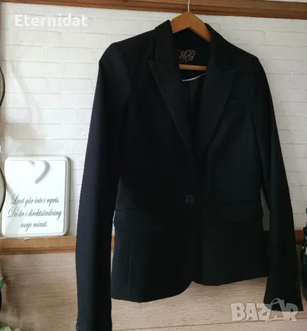 Черно сако MANGO и бяла винтич блузка , снимка 6 - Сака - 47962909