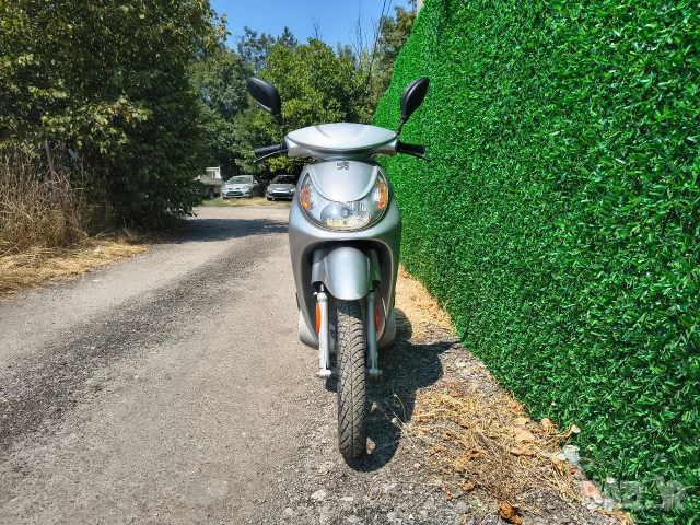 Скутер - Peugeot Looxor Advantage - (ТОП)(РЕАЛНИ КИЛОМЕТРИ)(ГОДИШНА ГРАЖДАНСКА), снимка 5 - Мотоциклети и мототехника - 55902870